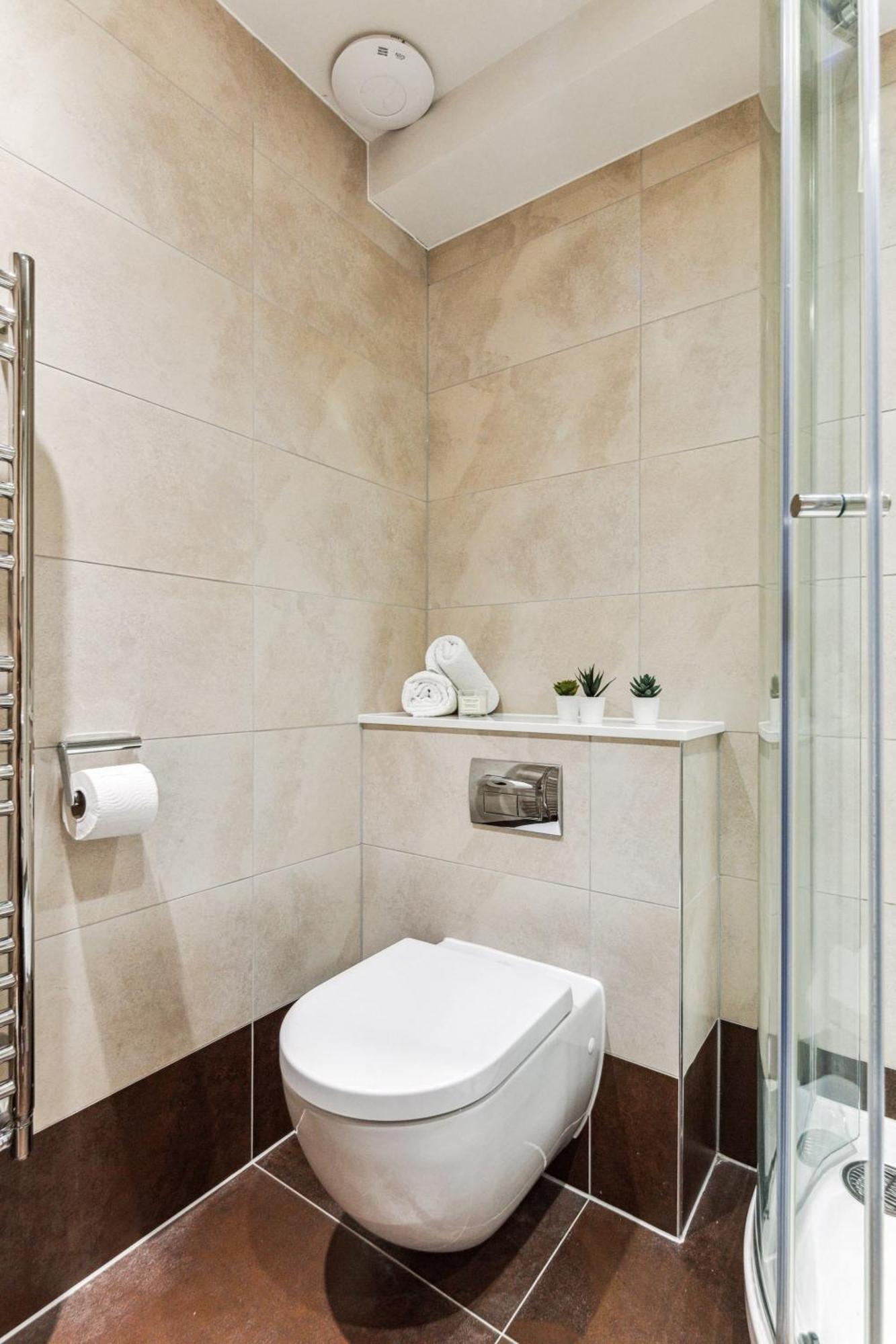 Modern 1Br In Central Fitzrovia - Cityapartmentstay Londres Extérieur photo